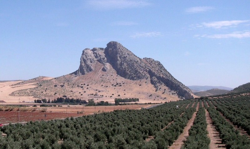 Peña de los Enamorados (Lovers' Rock), Antequera